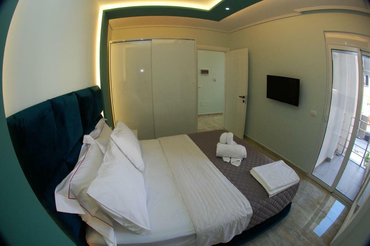 Oceanic Luxury Apartments Sarande Luaran gambar