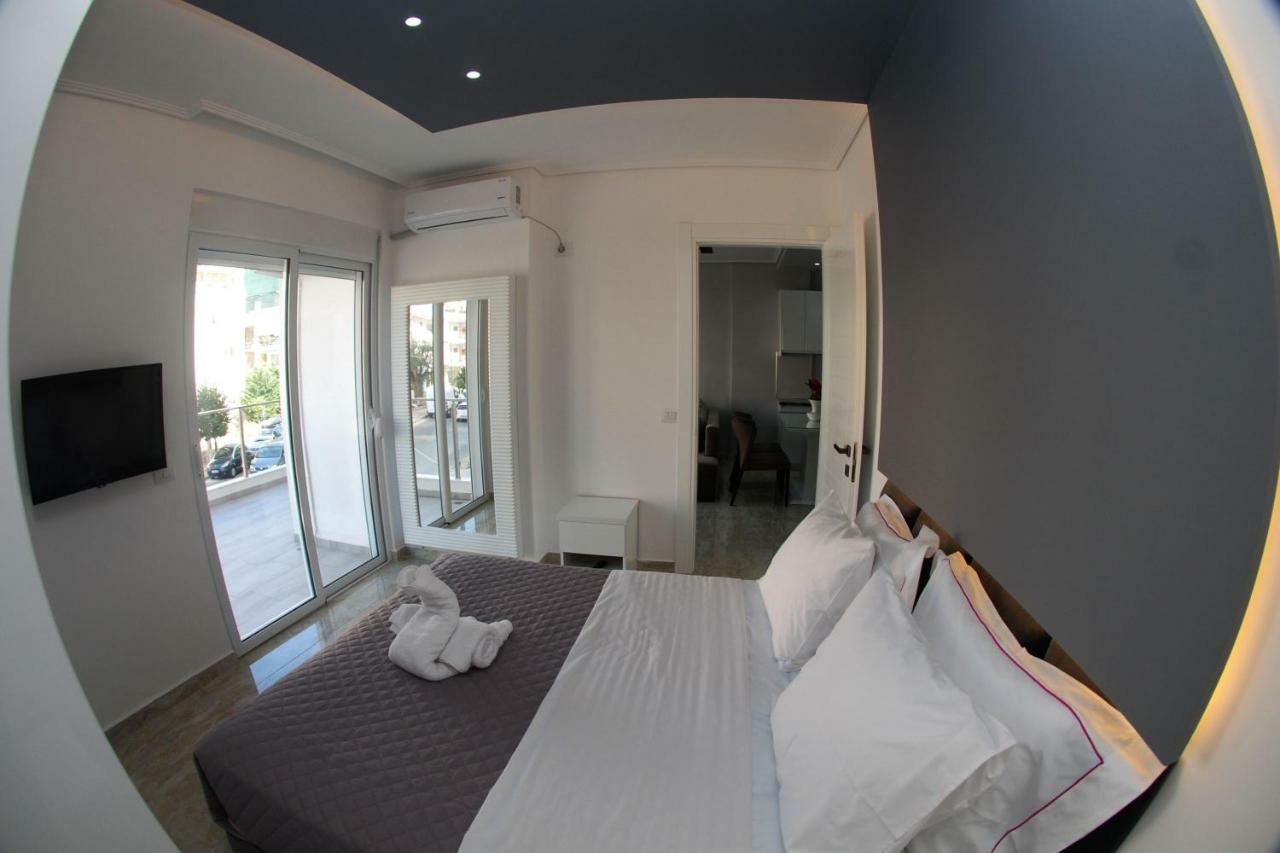 Oceanic Luxury Apartments Sarande Luaran gambar